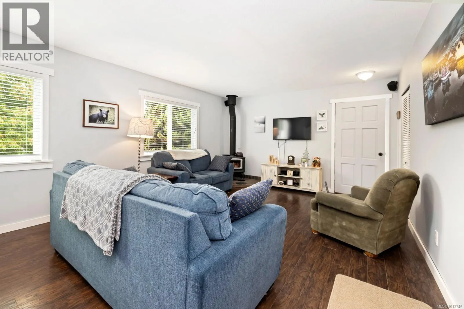 3131 Maxwell St