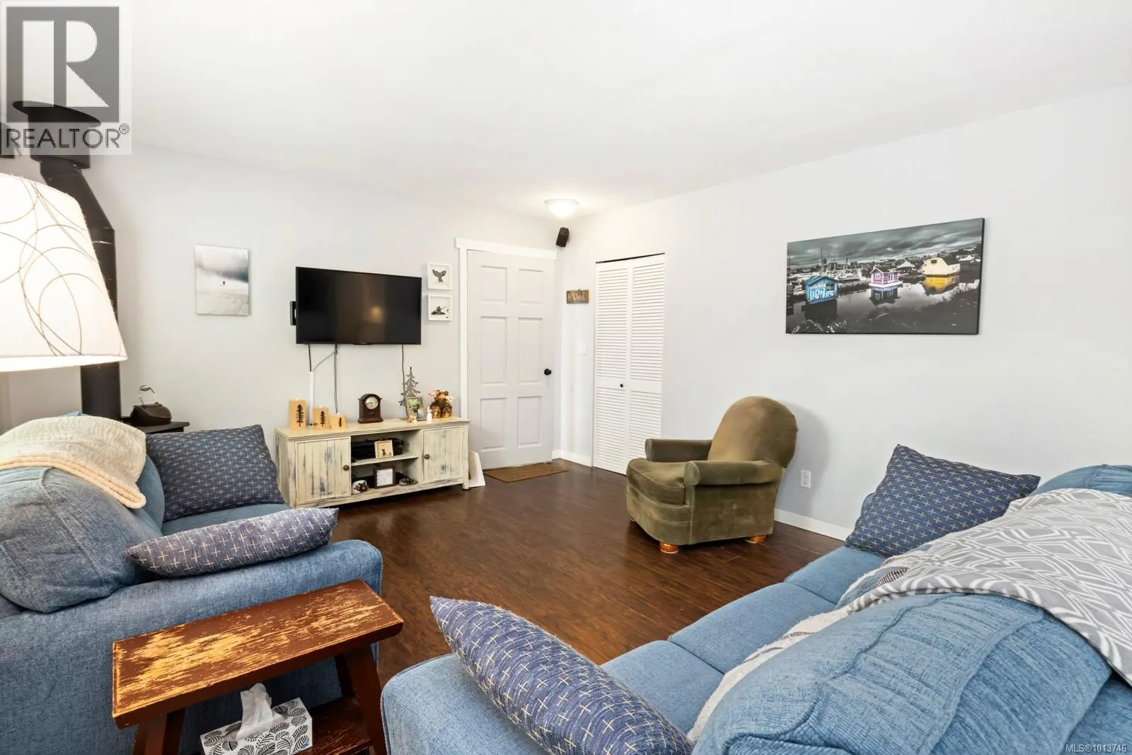 3131 Maxwell St
