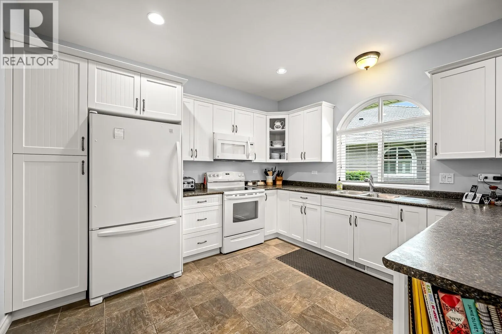 261 3399 Crown Isle Dr