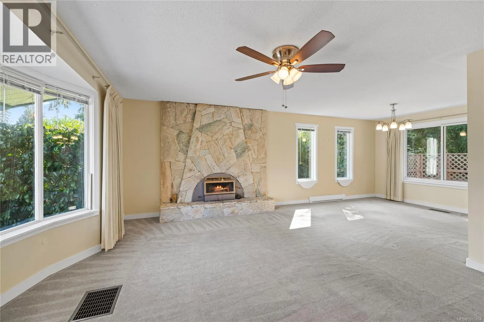 1058 Wood Duck Pl