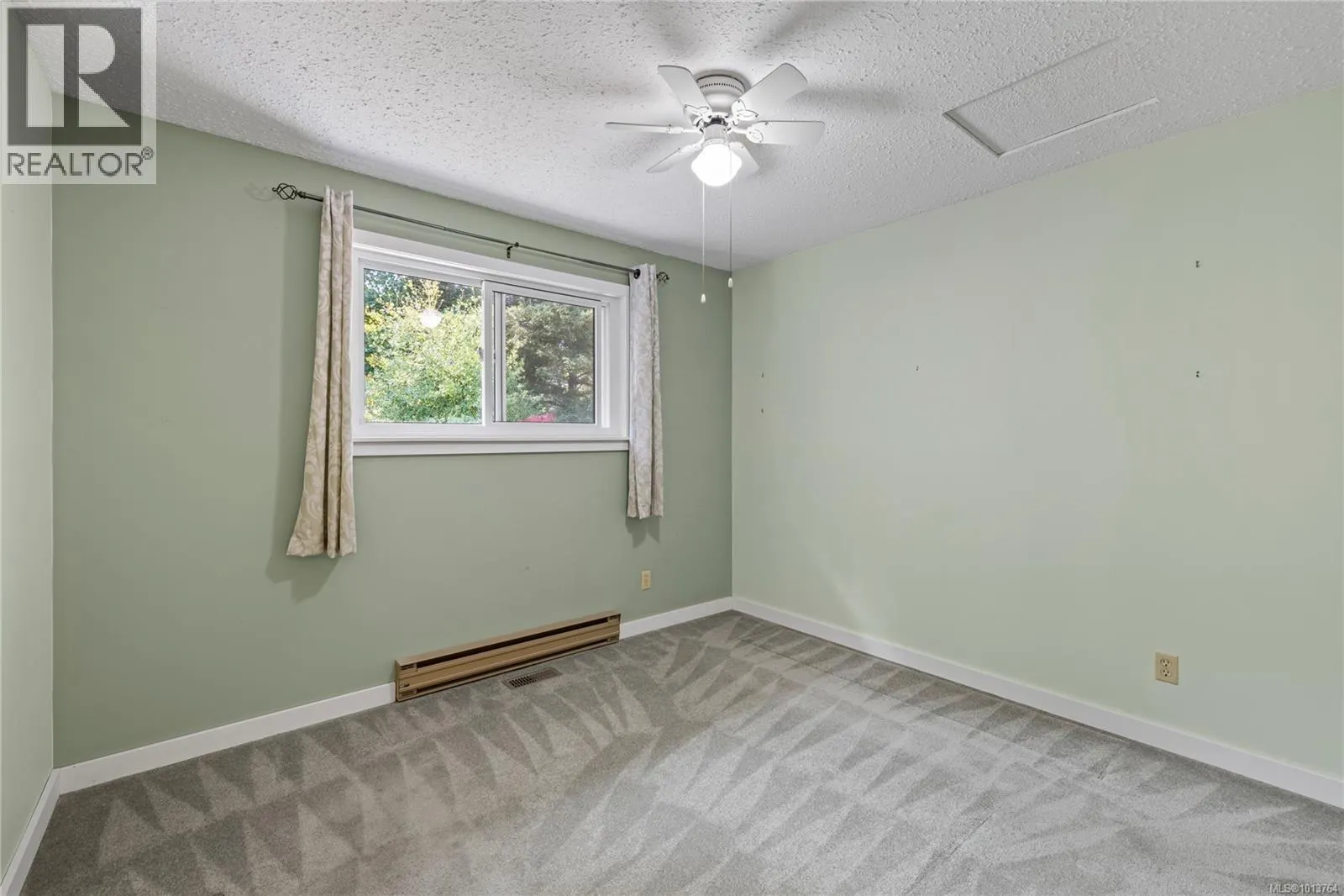 1058 Wood Duck Pl