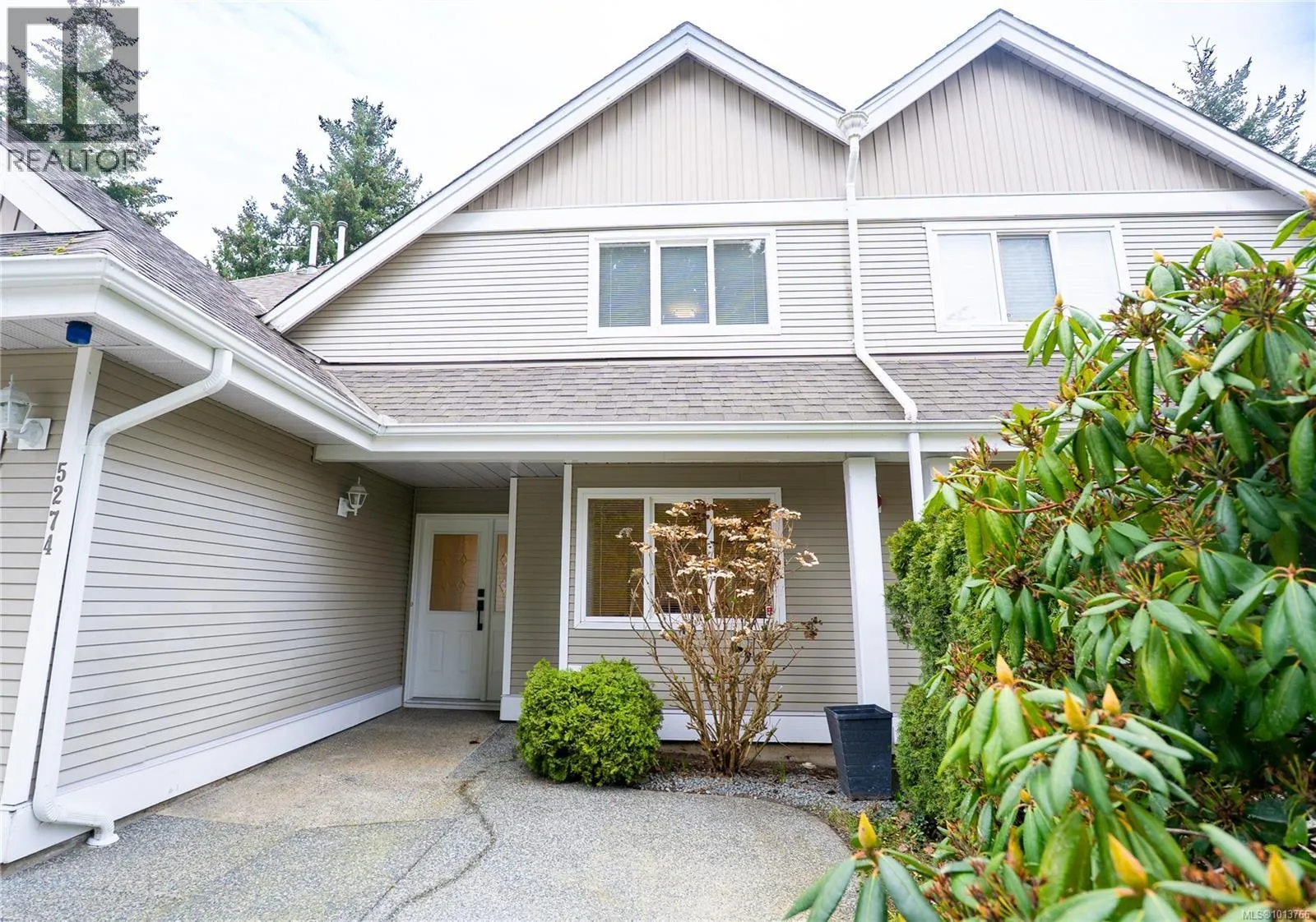 5274 Arbour Cres