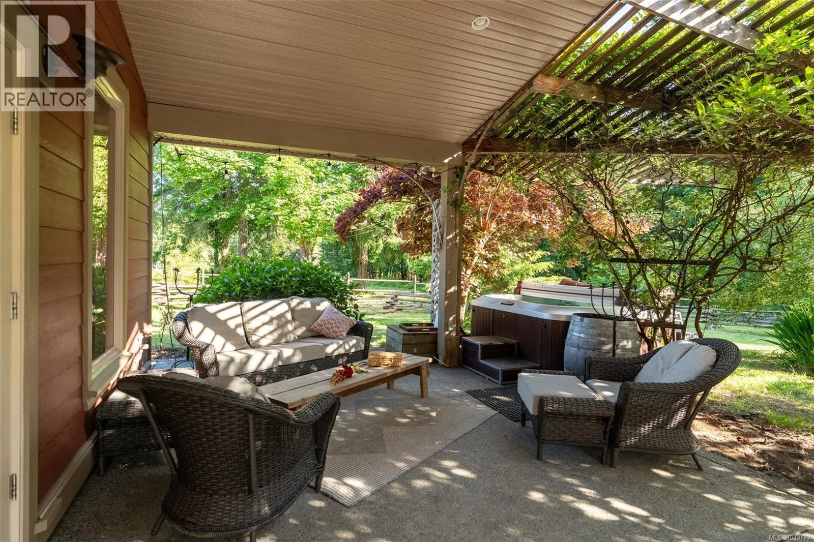 3700 Hankins Rd
