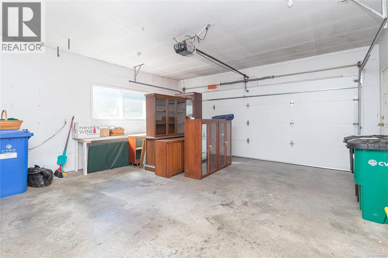 2435 Huckleberry Rd