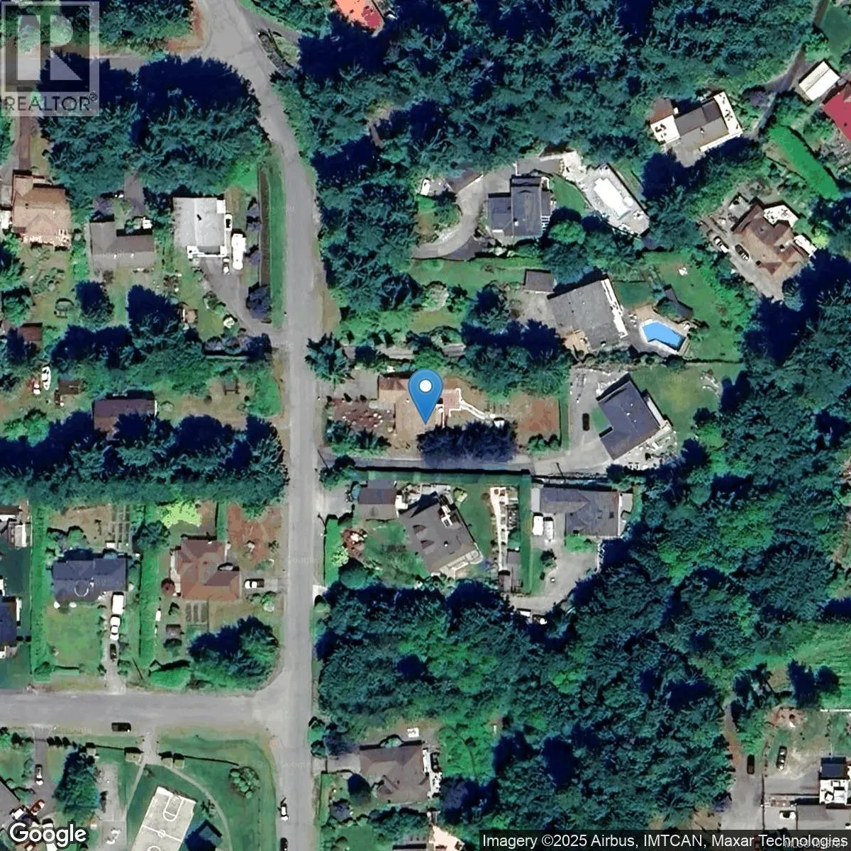 2435 Huckleberry Rd