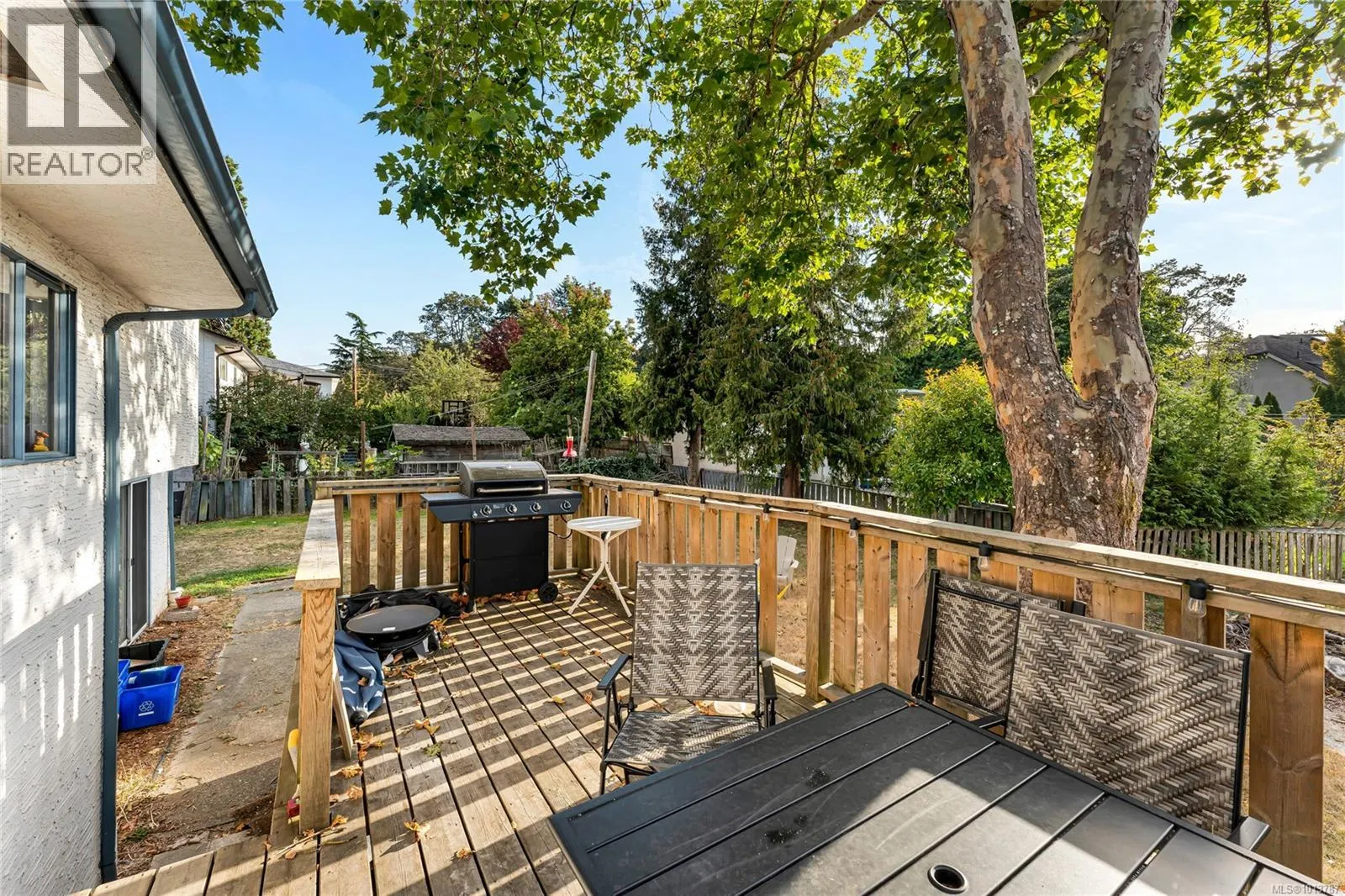 3938 Marjean Pl