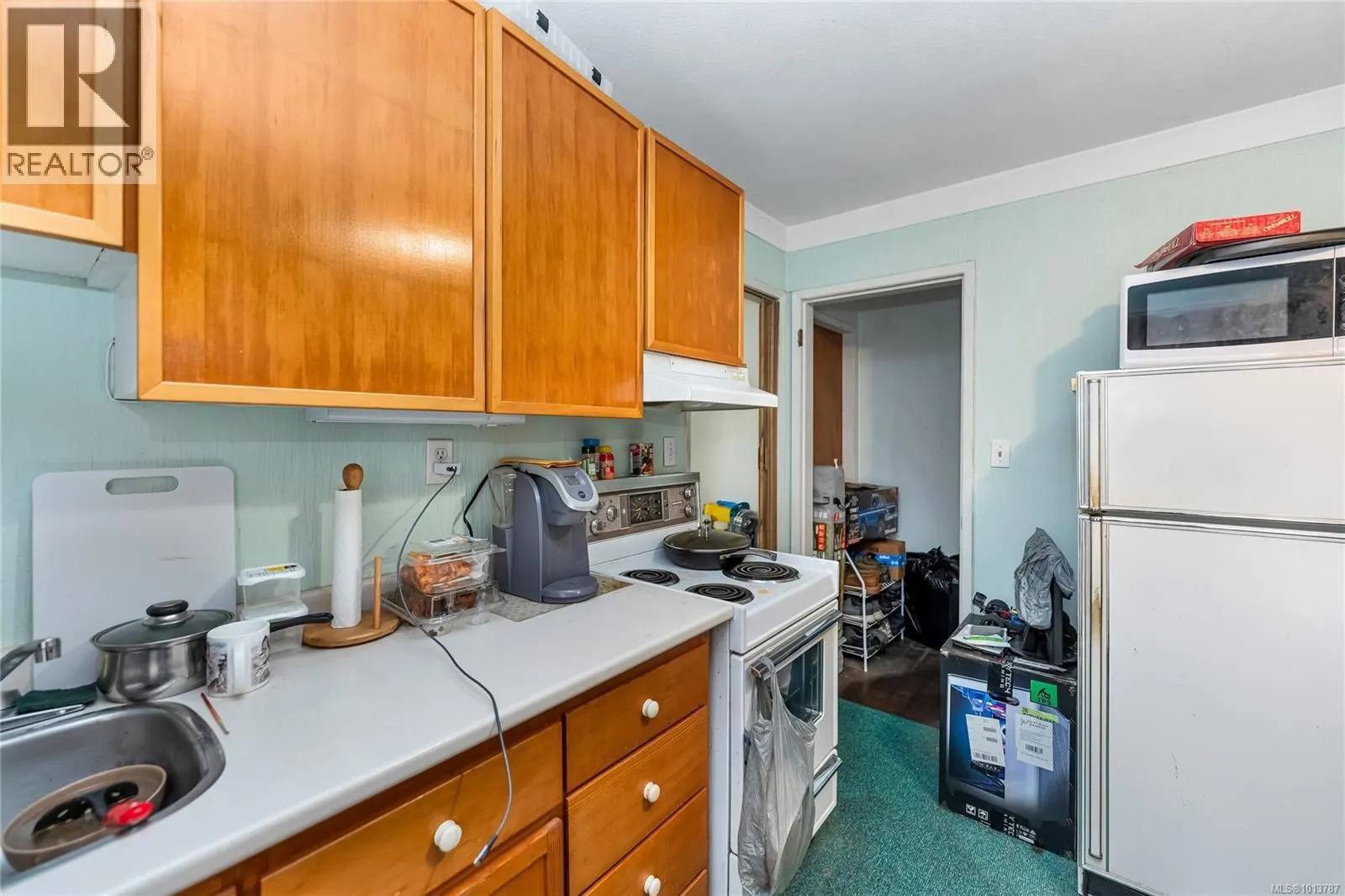 3938 Marjean Pl