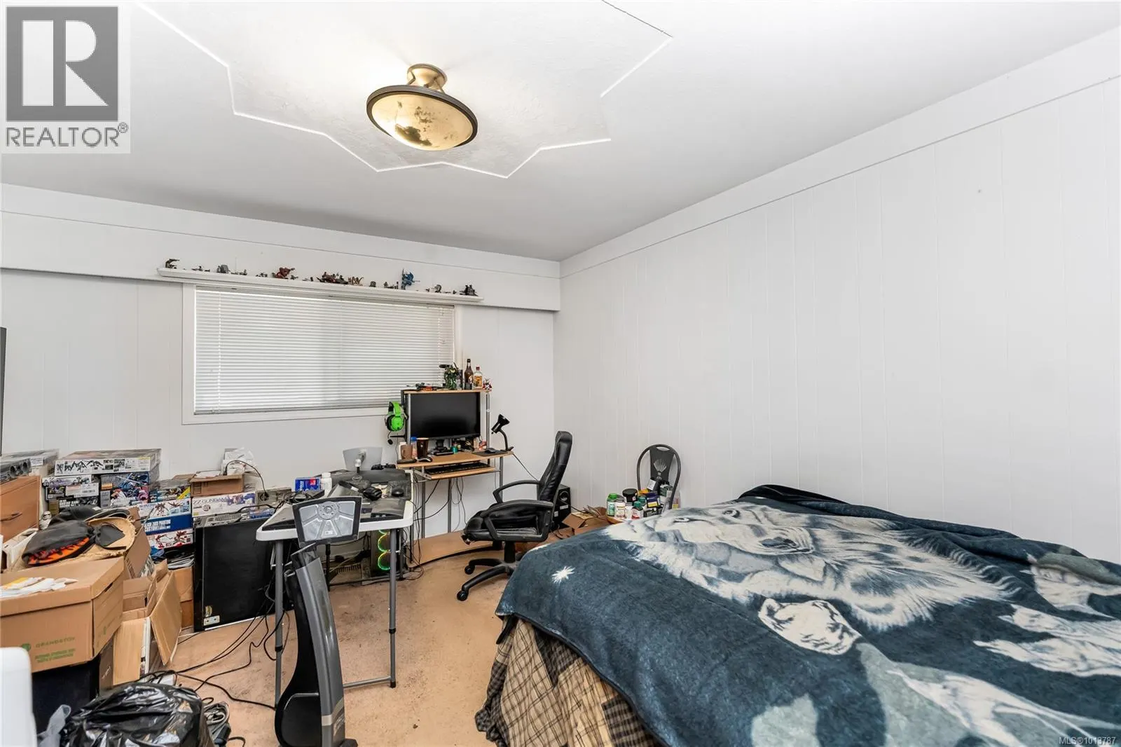 3938 Marjean Pl