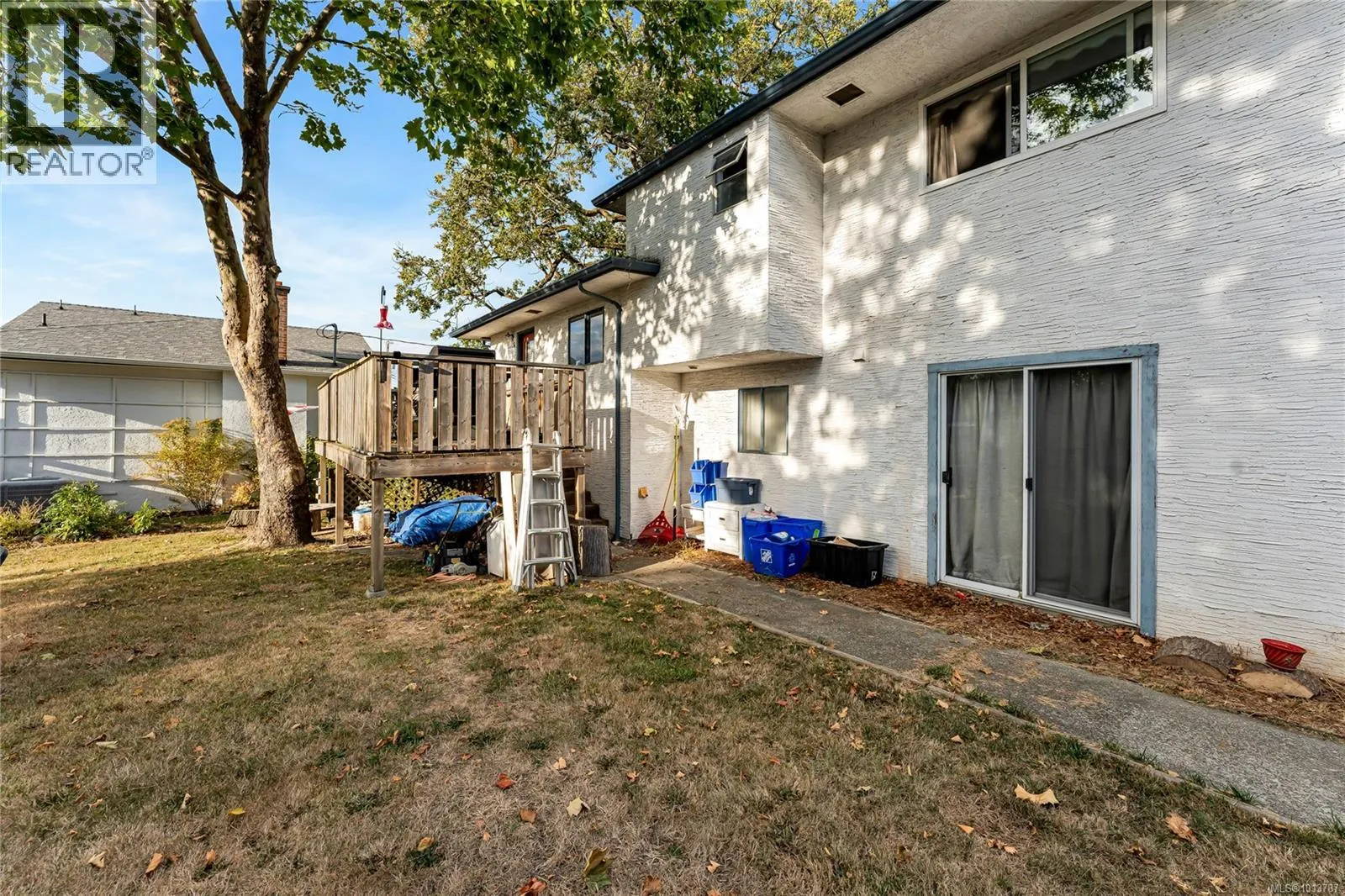 3938 Marjean Pl