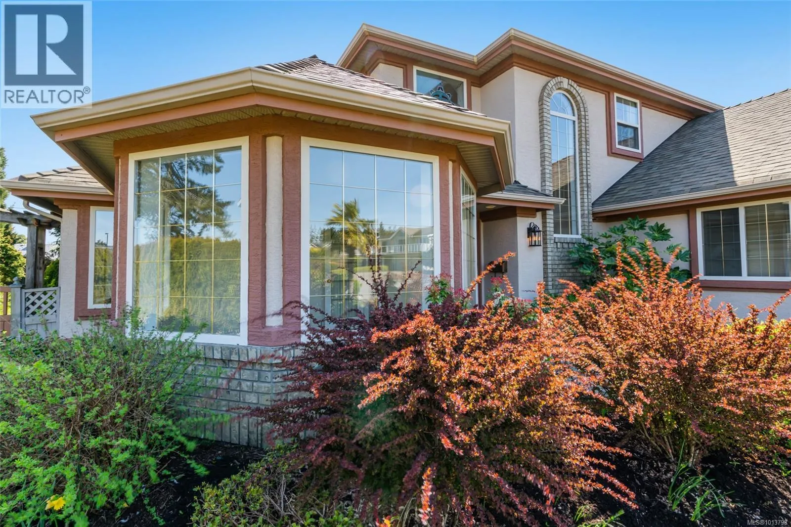 442 Heather Pl