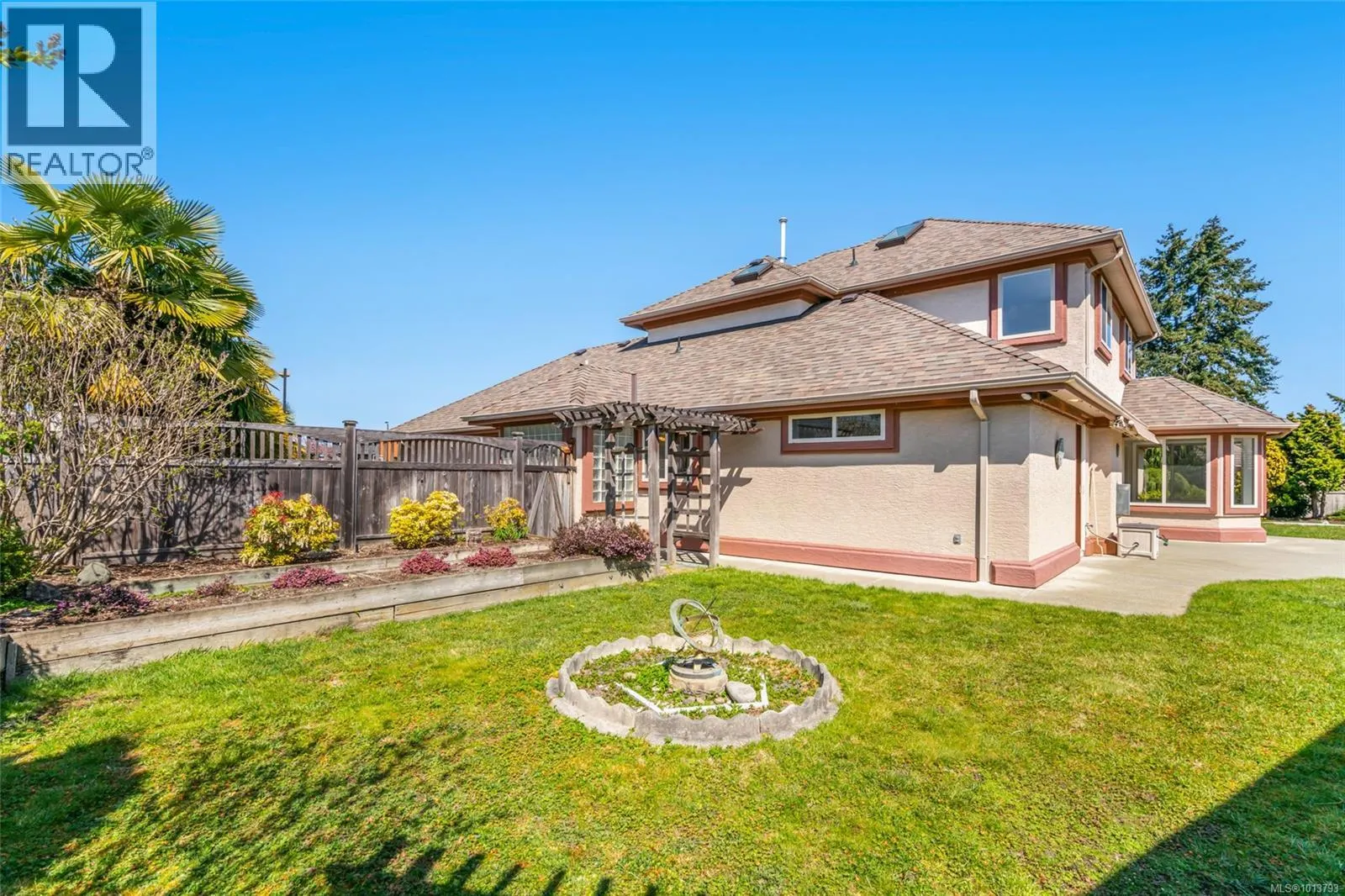442 Heather Pl