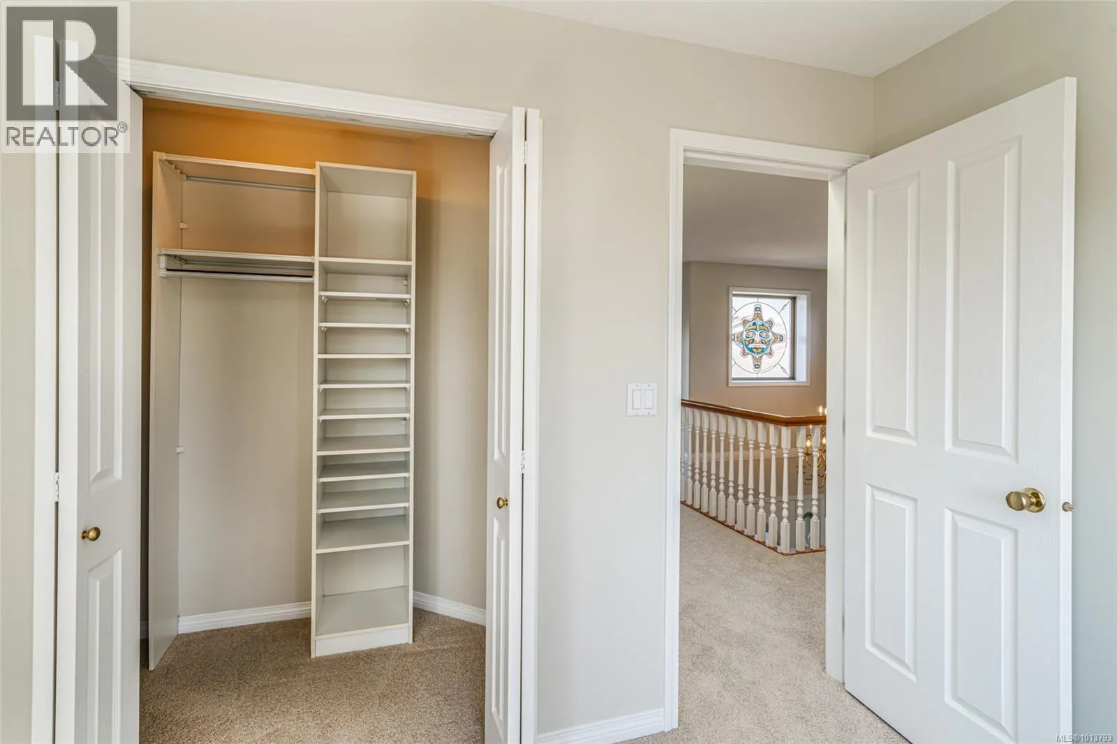 442 Heather Pl