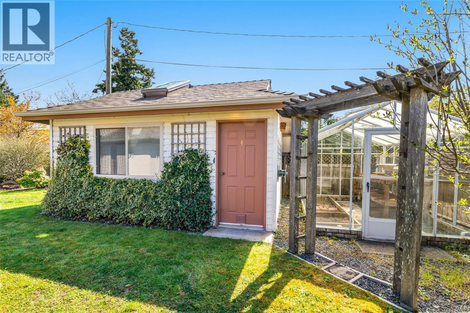 442 Heather Pl