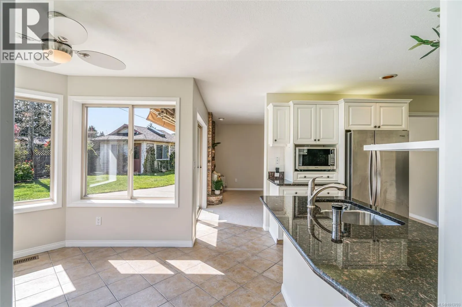442 Heather Pl