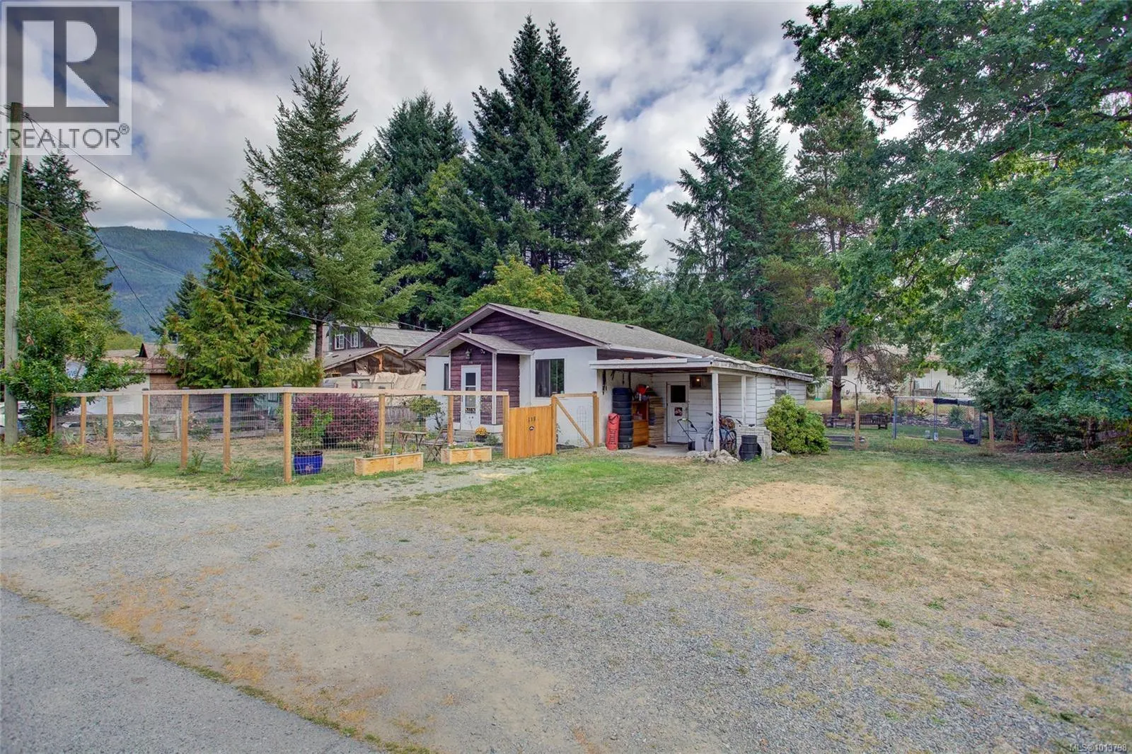 115 Boundary Rd