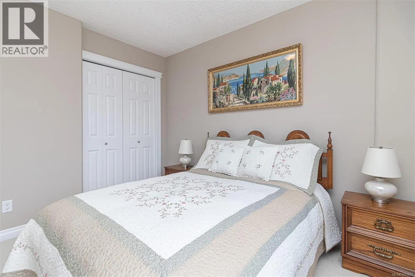 2267 Setchfield Ave