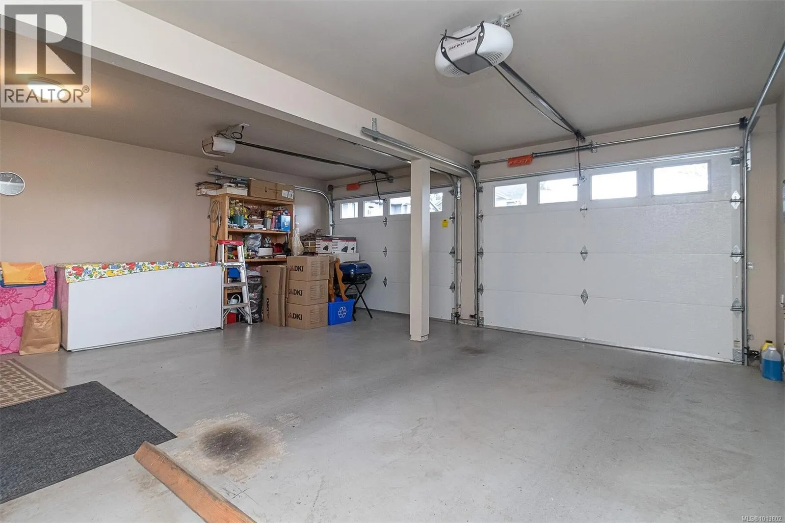 2267 Setchfield Ave