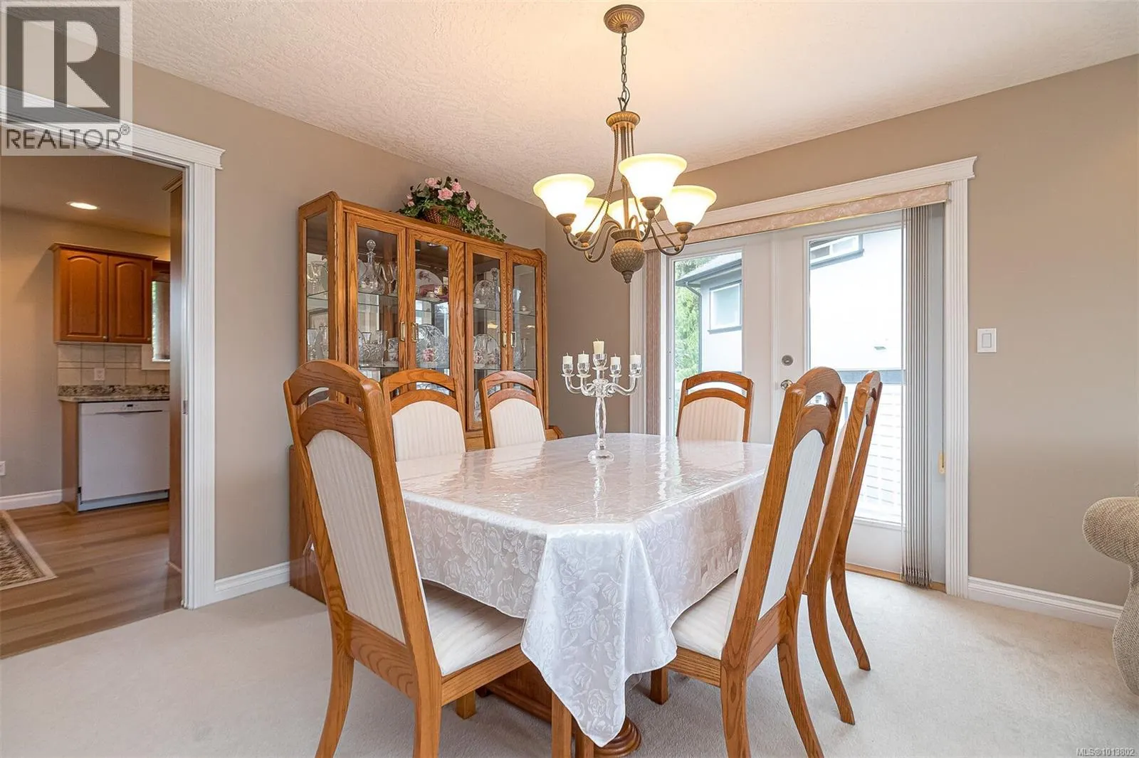 2267 Setchfield Ave