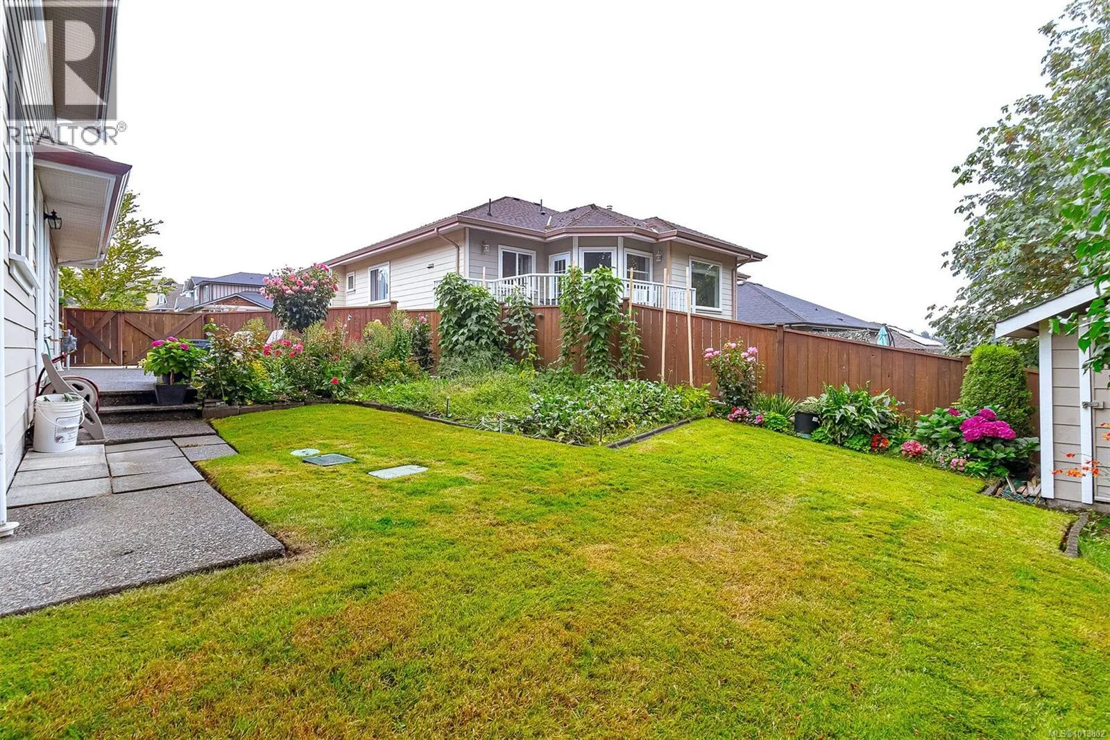 2267 Setchfield Ave