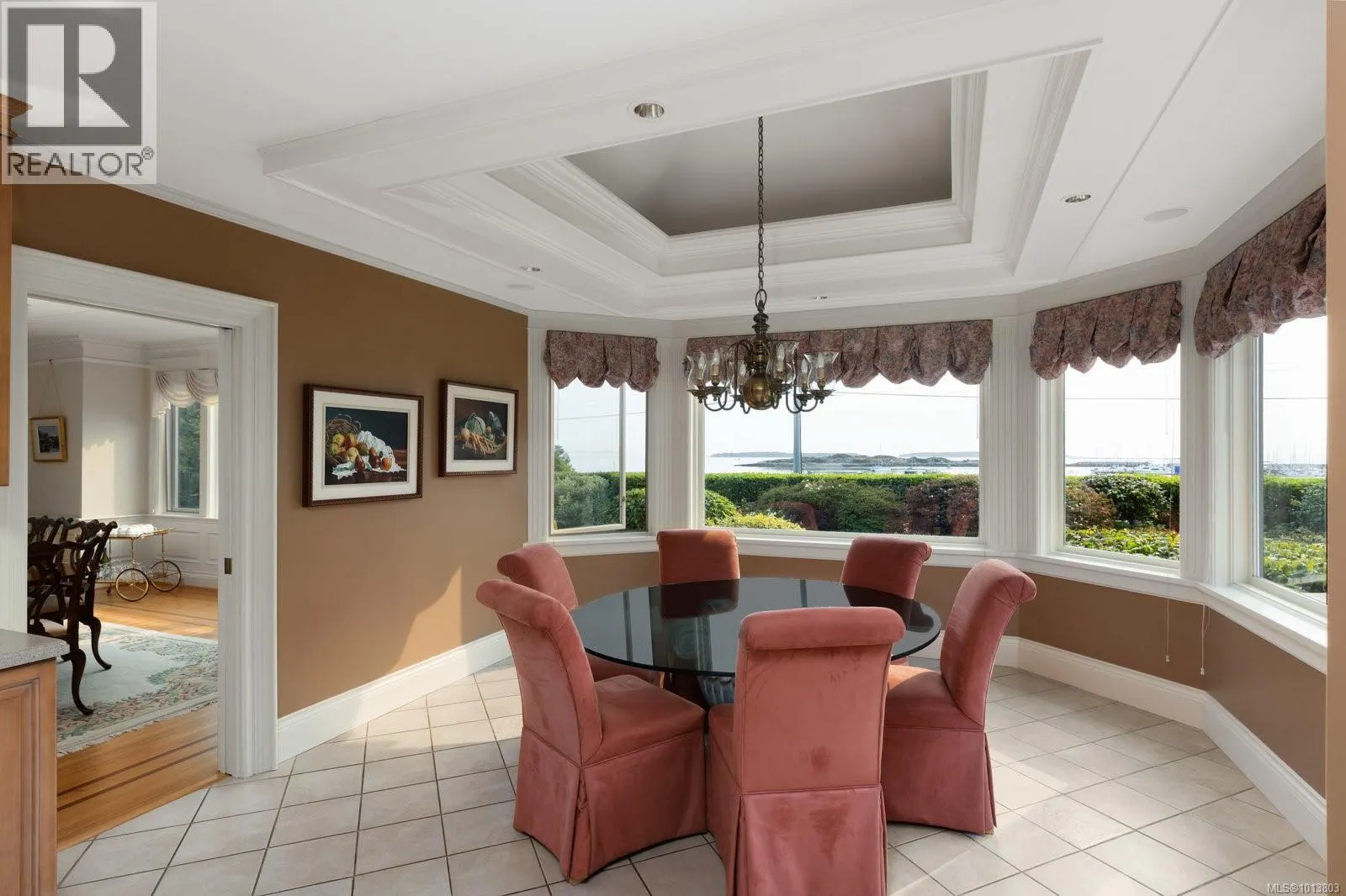 1580 Beach Dr