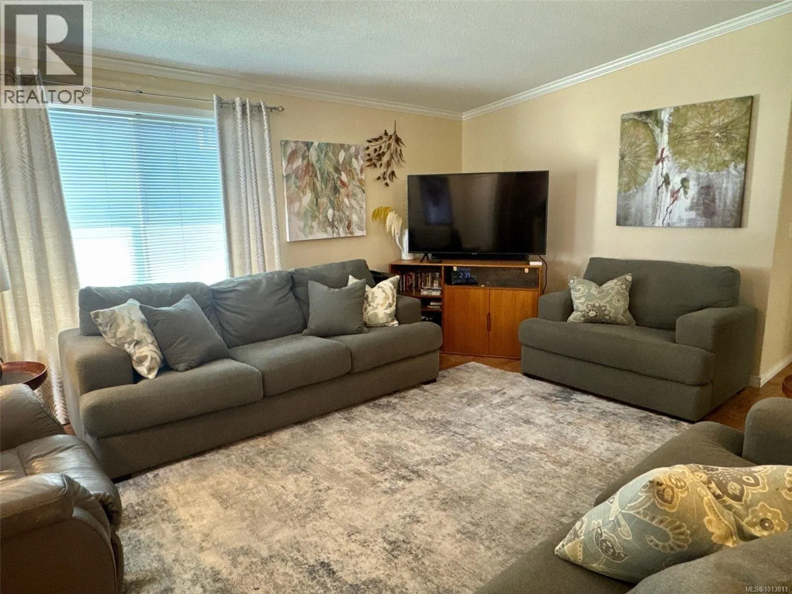 55 658 Alderwood Dr