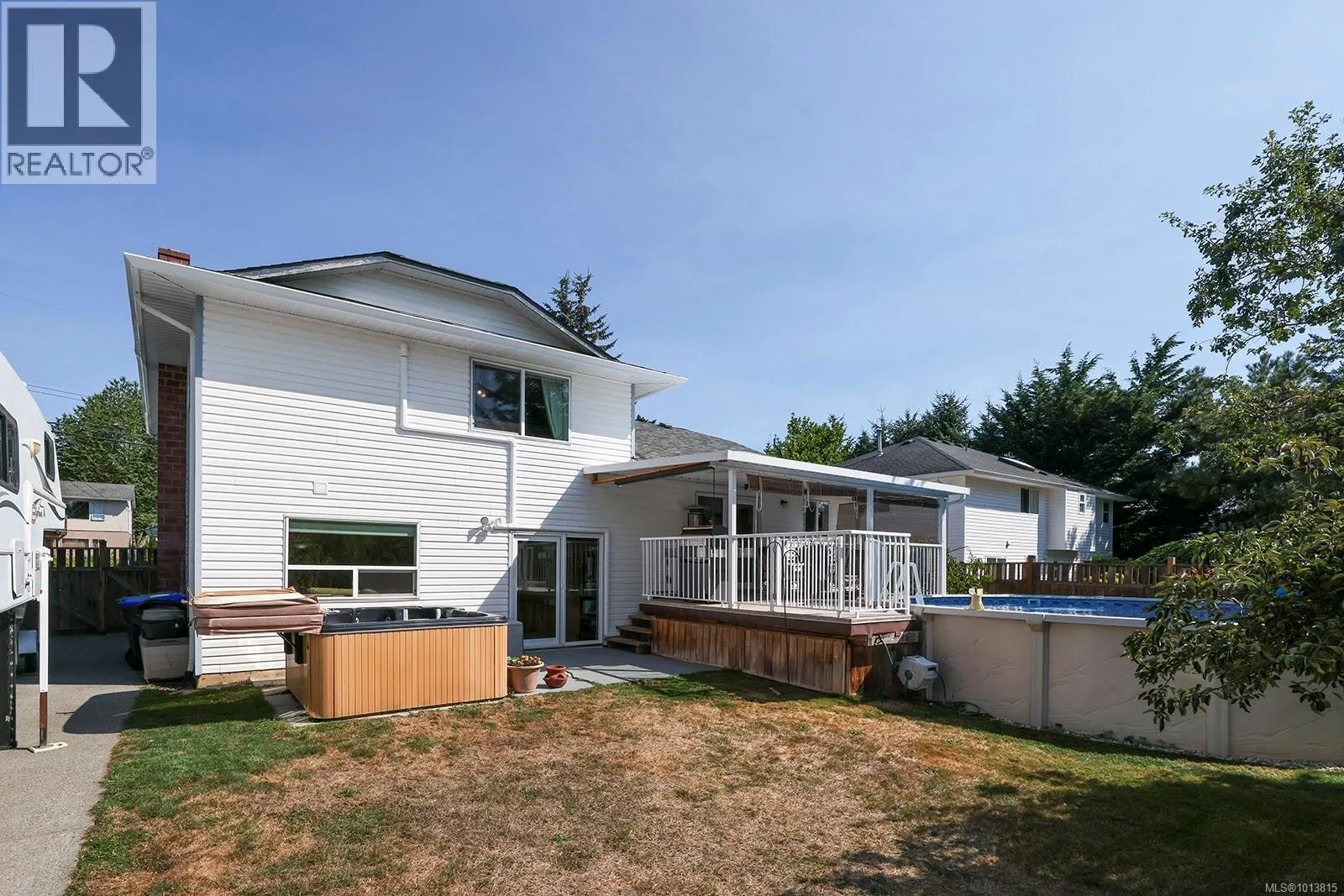 2625 Stewart Ave