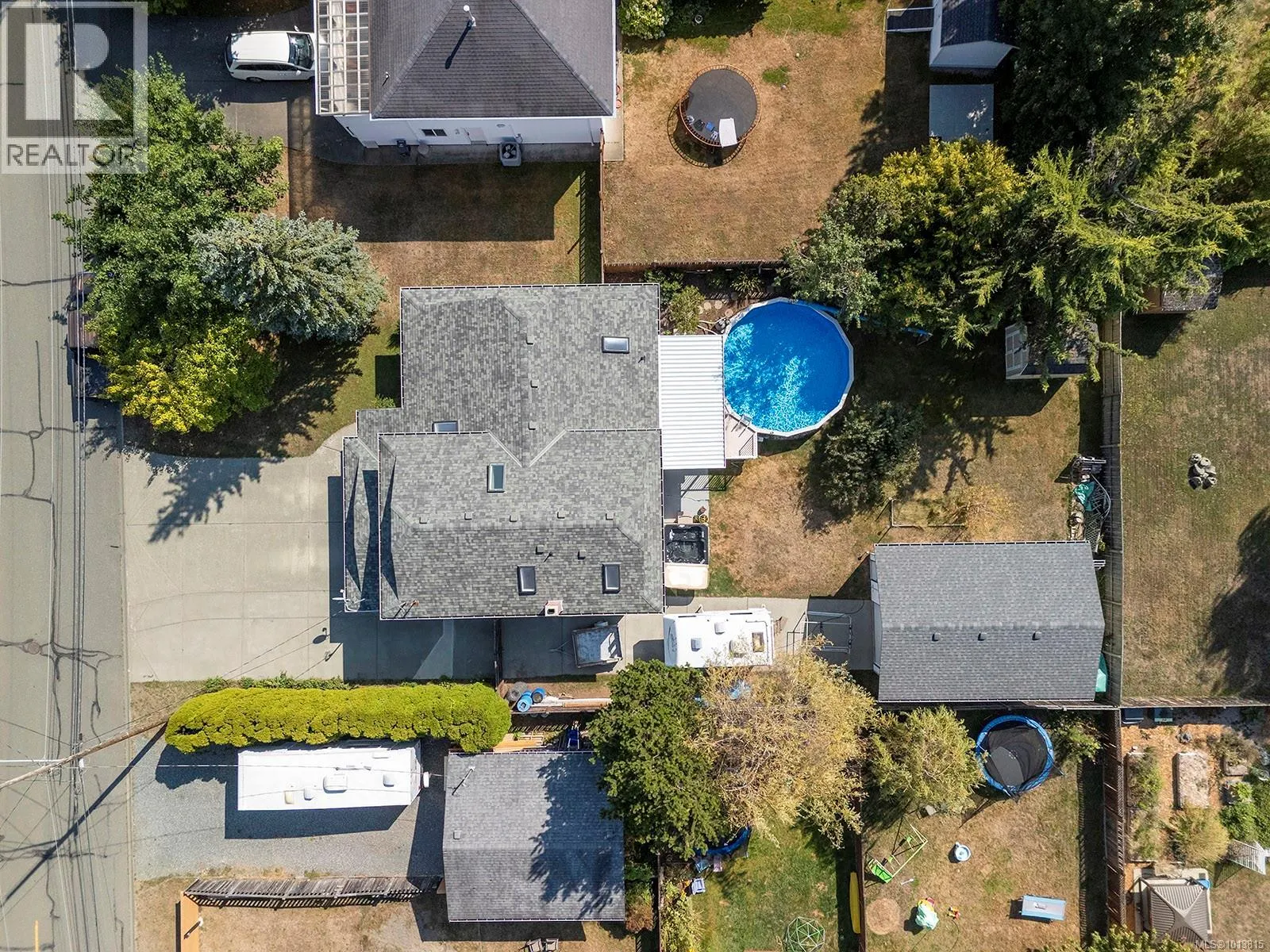 2625 Stewart Ave
