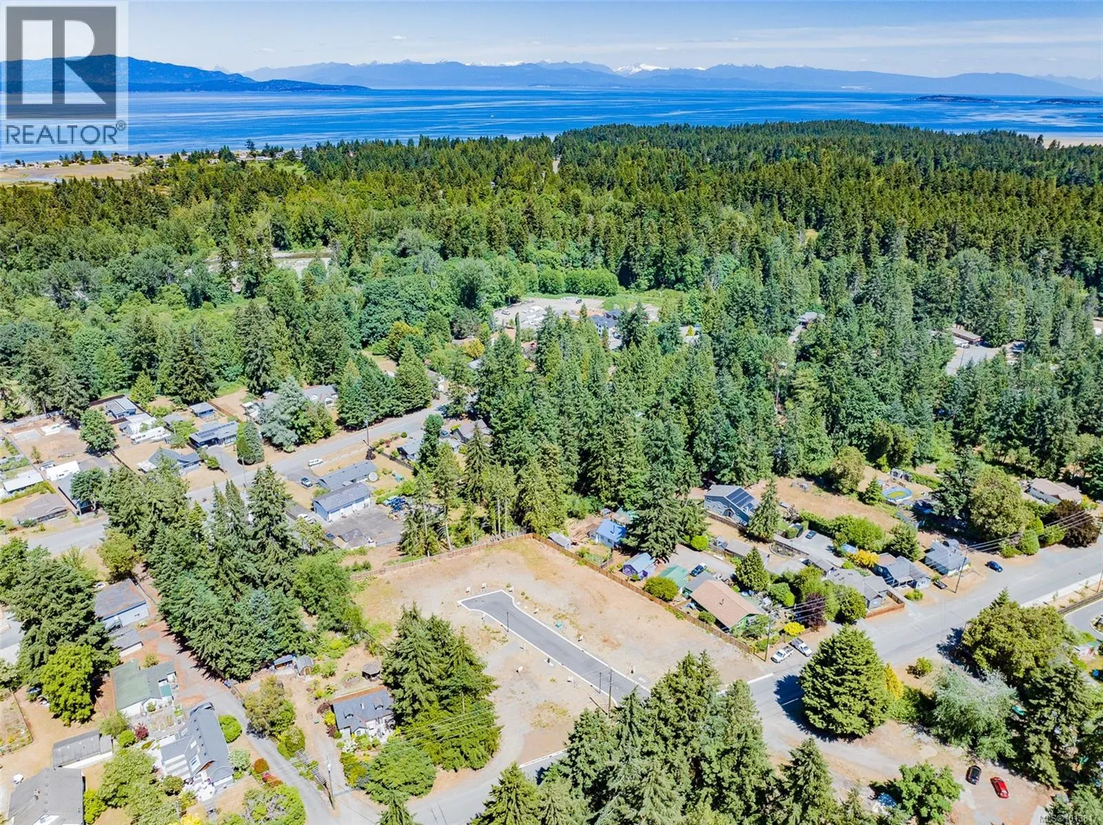 SL1 601 Cedarwood Way
