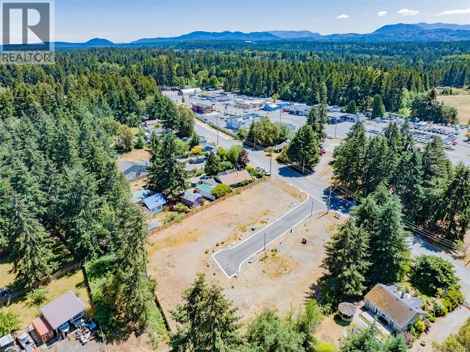 SL1 601 Cedarwood Way