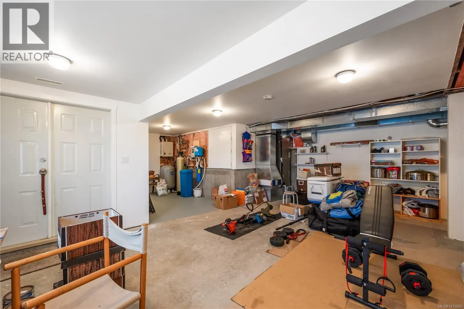 5898 Race Point Rd