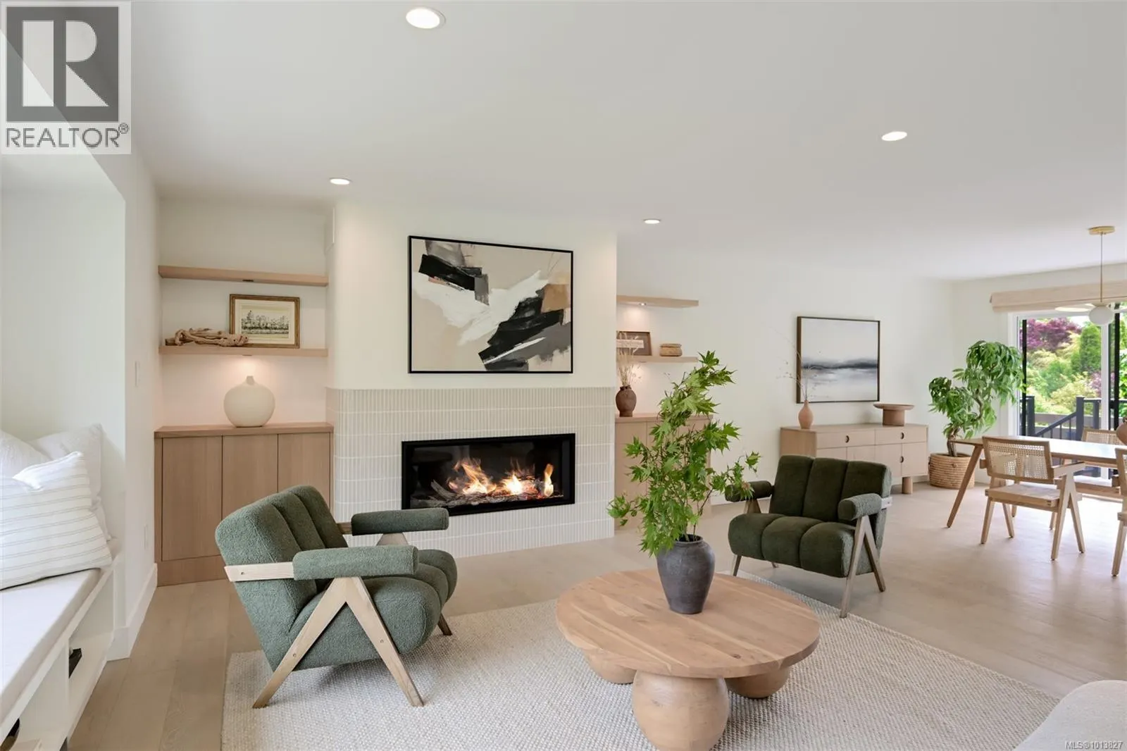 2091 Stonehewer Pl