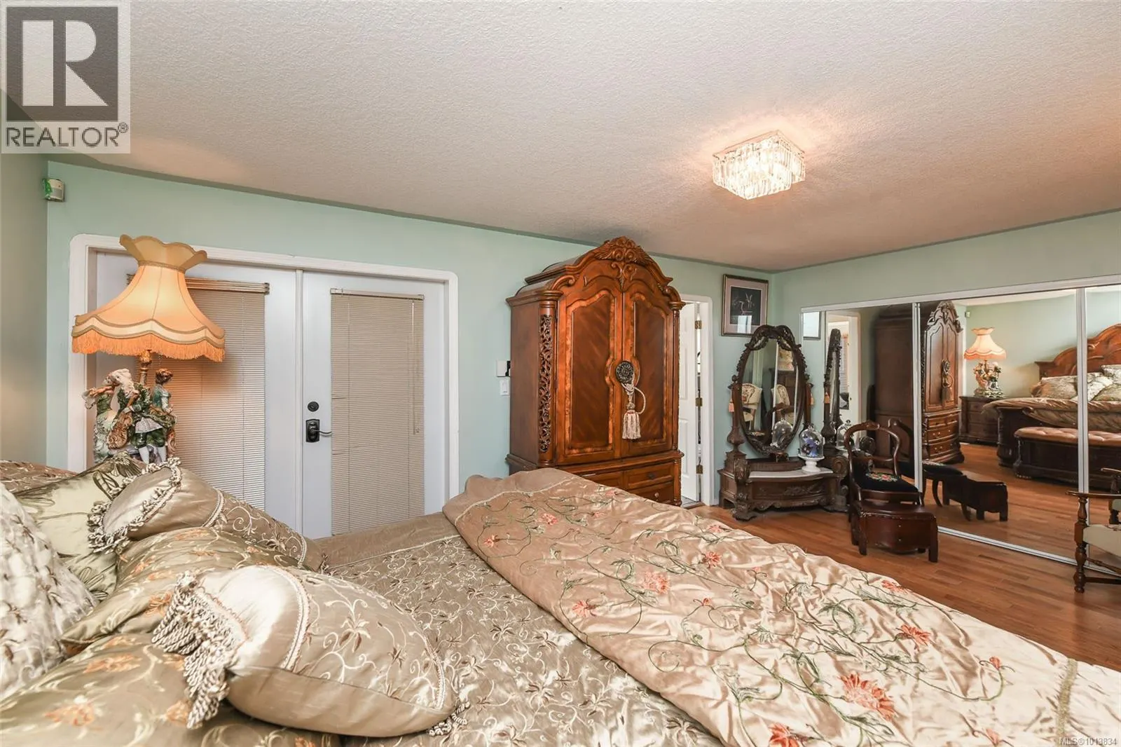 1991 Fairway Dr