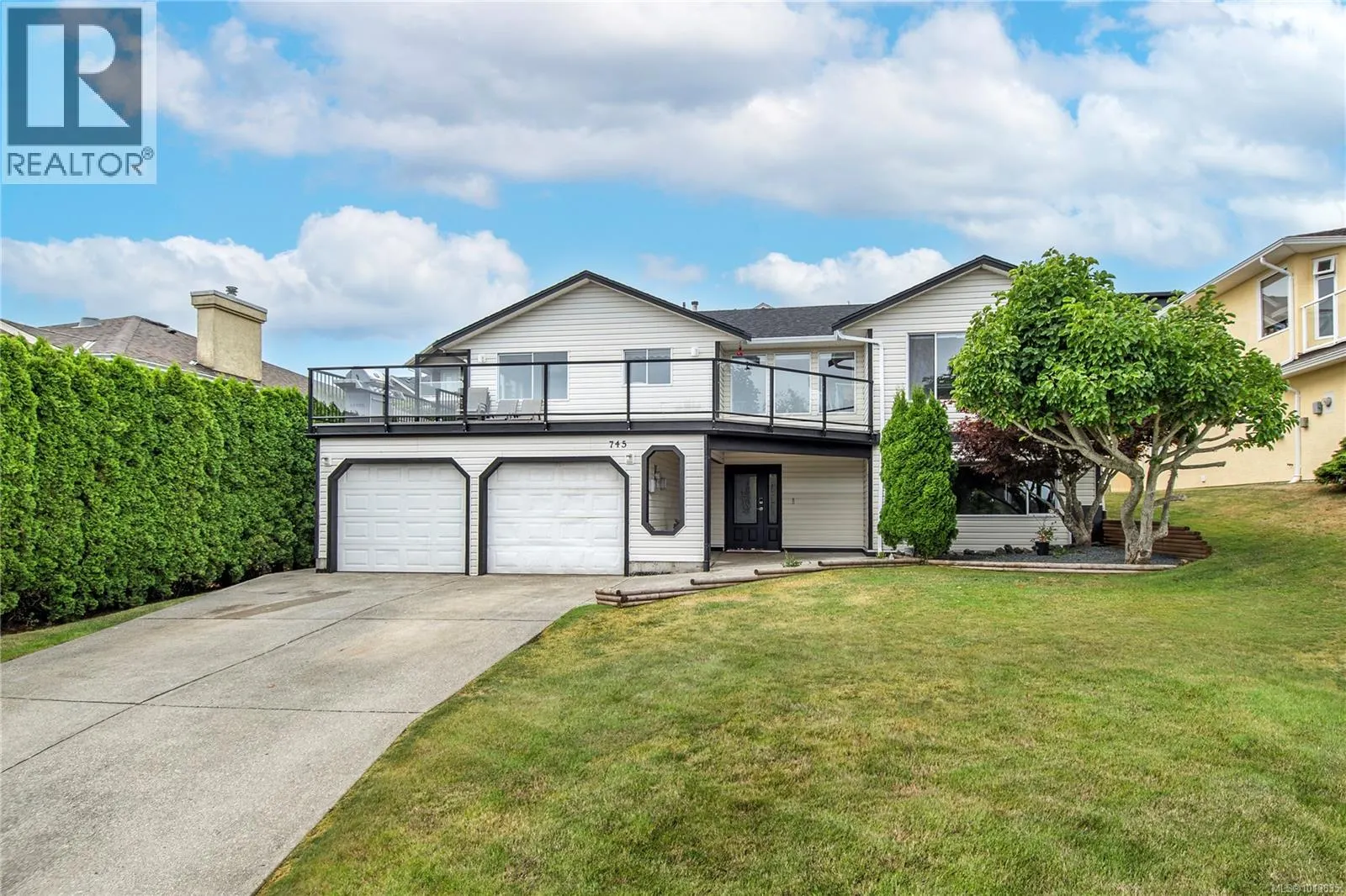 745 Bowen Rd