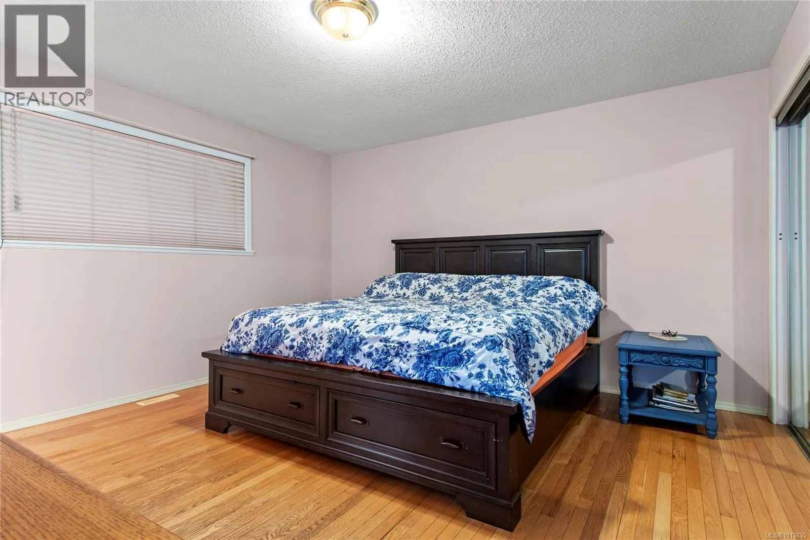 745 Bowen Rd