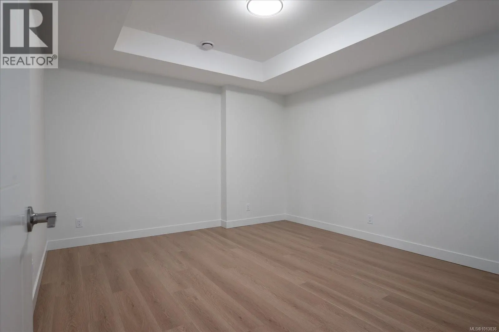 4680 Ambience Dr