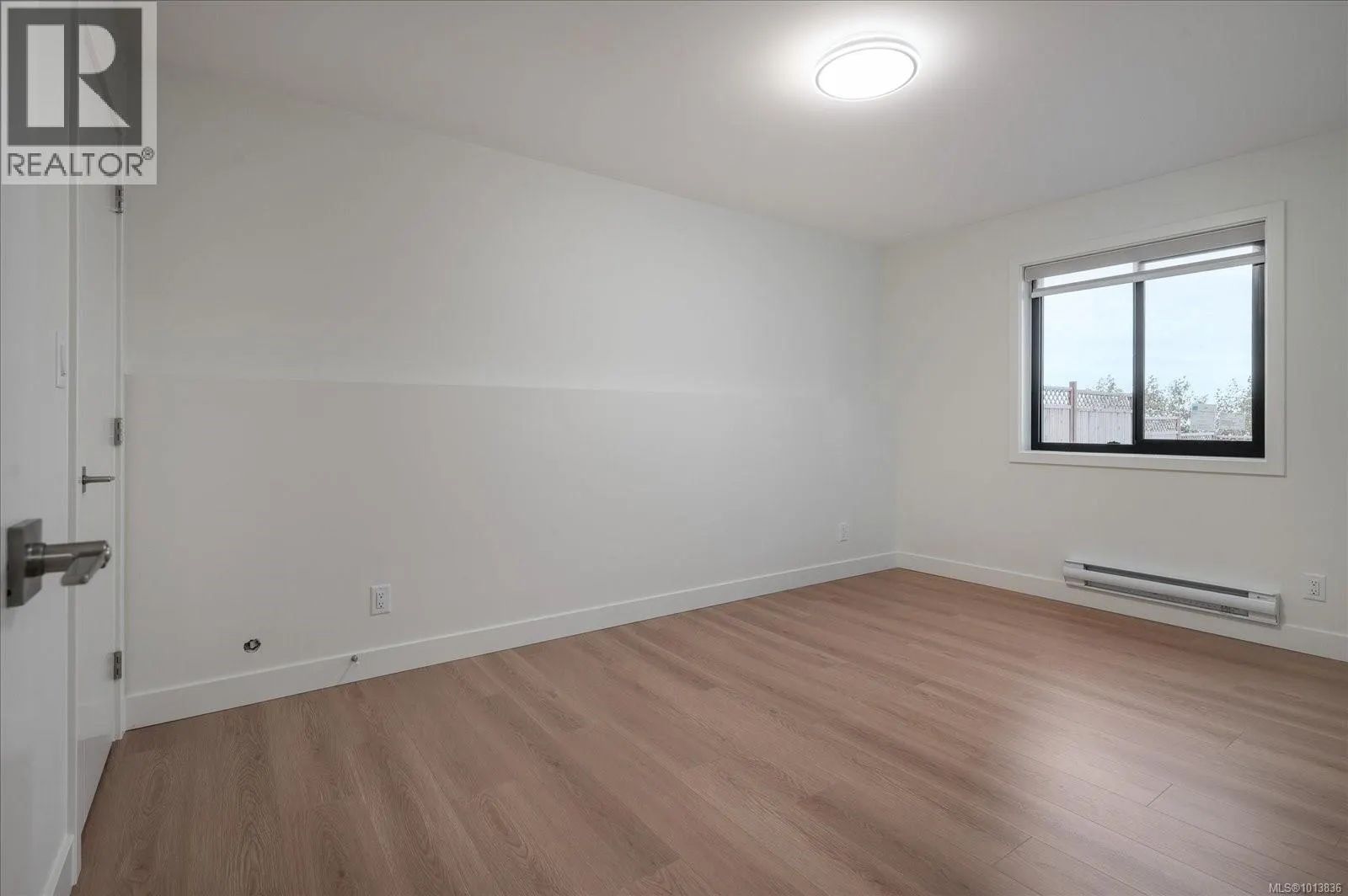 4680 Ambience Dr