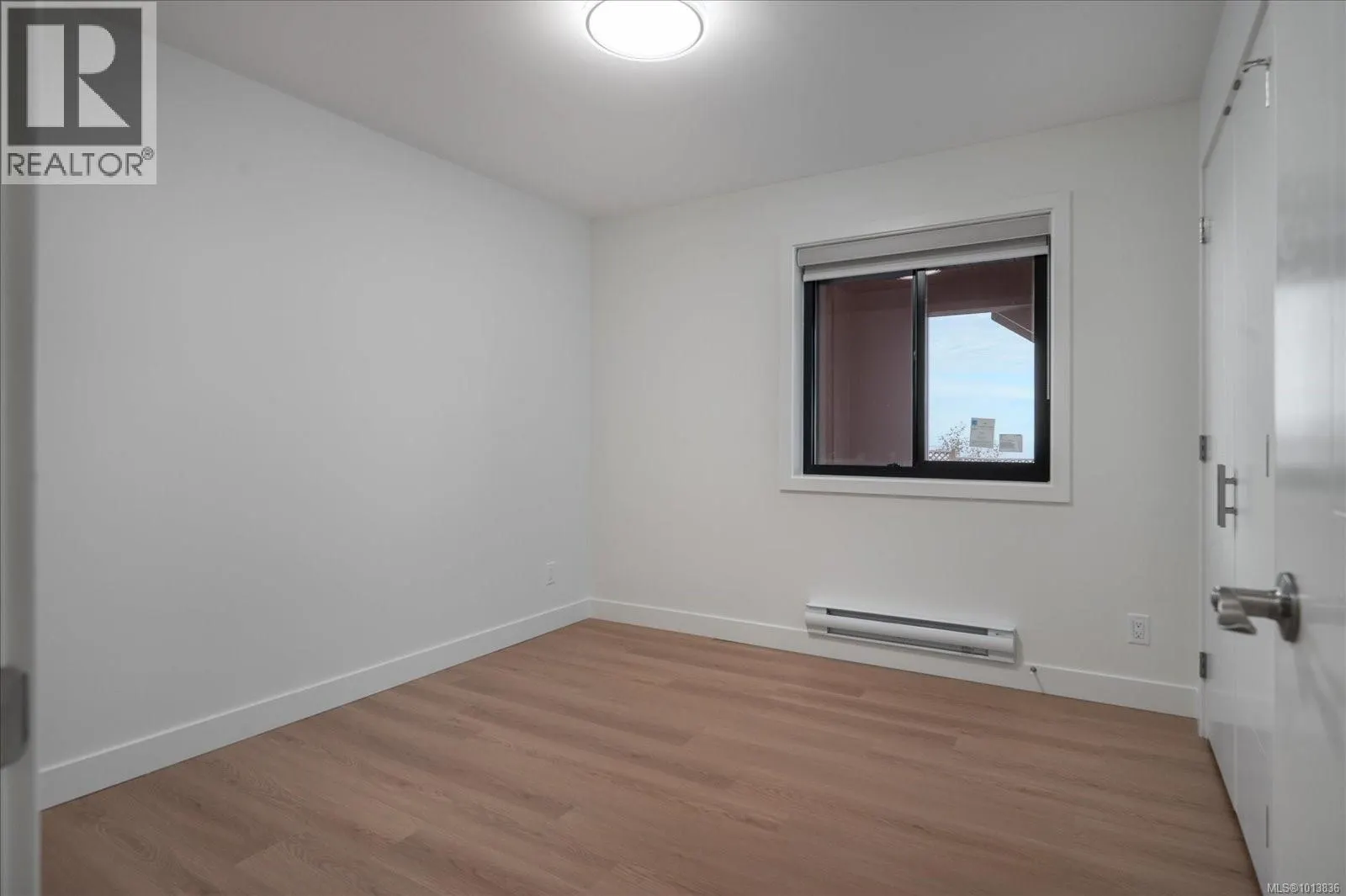 4680 Ambience Dr