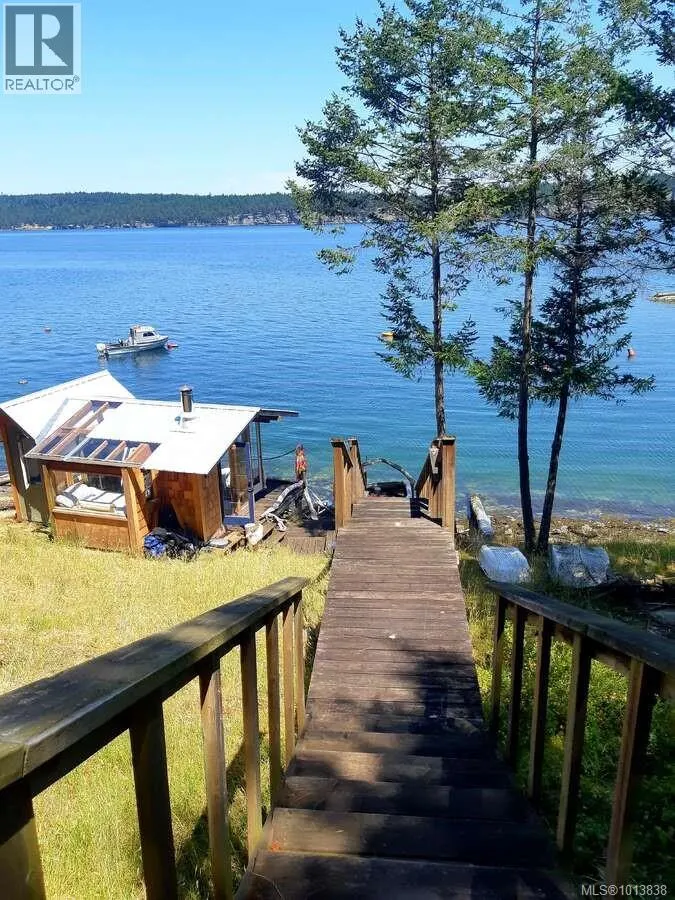 Lot 15 Ruxton Island