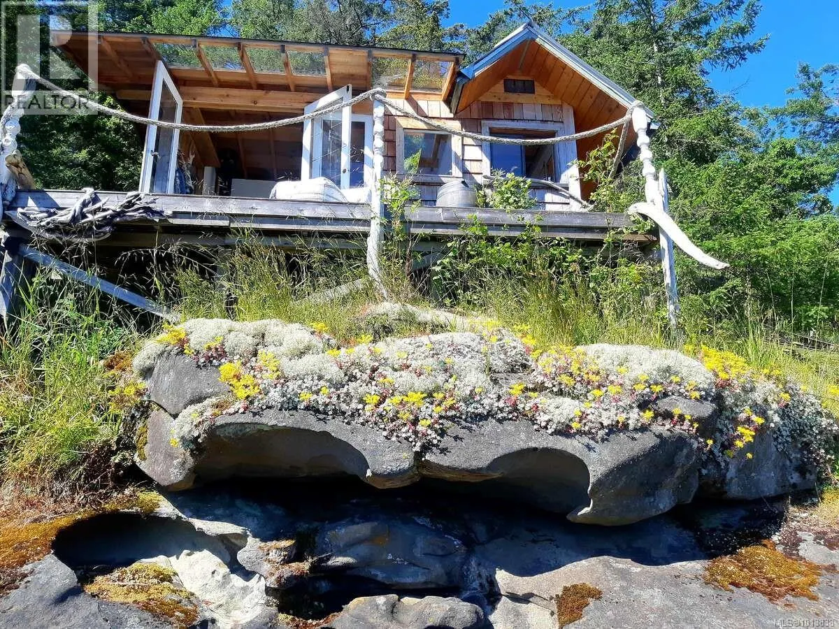 Lot 15 Ruxton Island