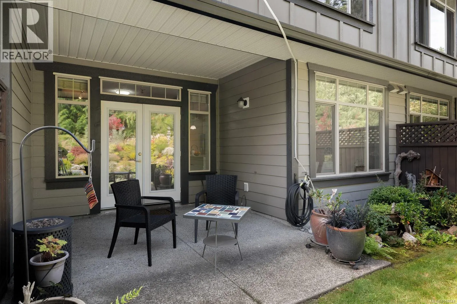 23 2363 Demamiel Dr