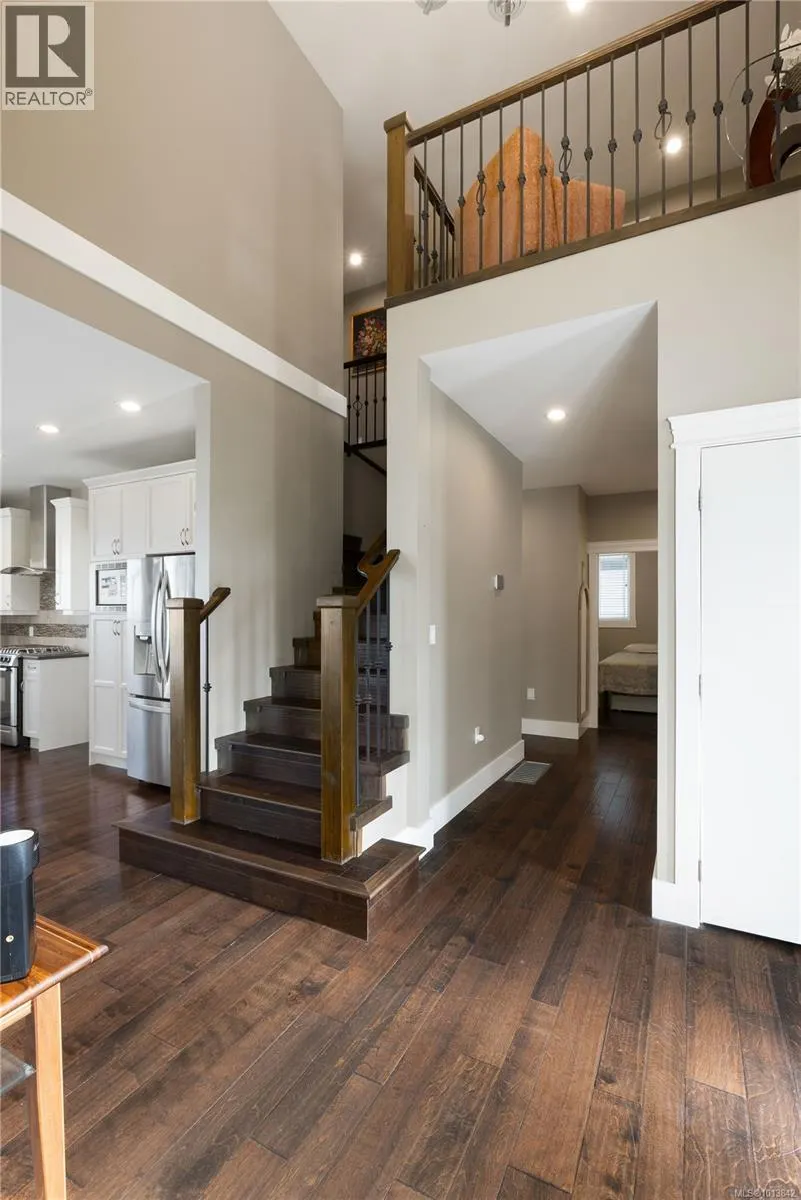 2287 Nicklaus Dr