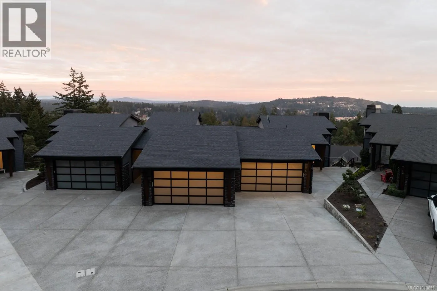 111 2332 Copper Rock Crt