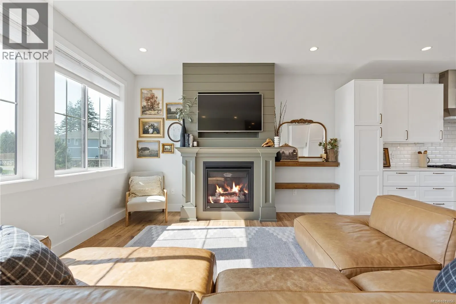 2316 Mountain Heights Dr