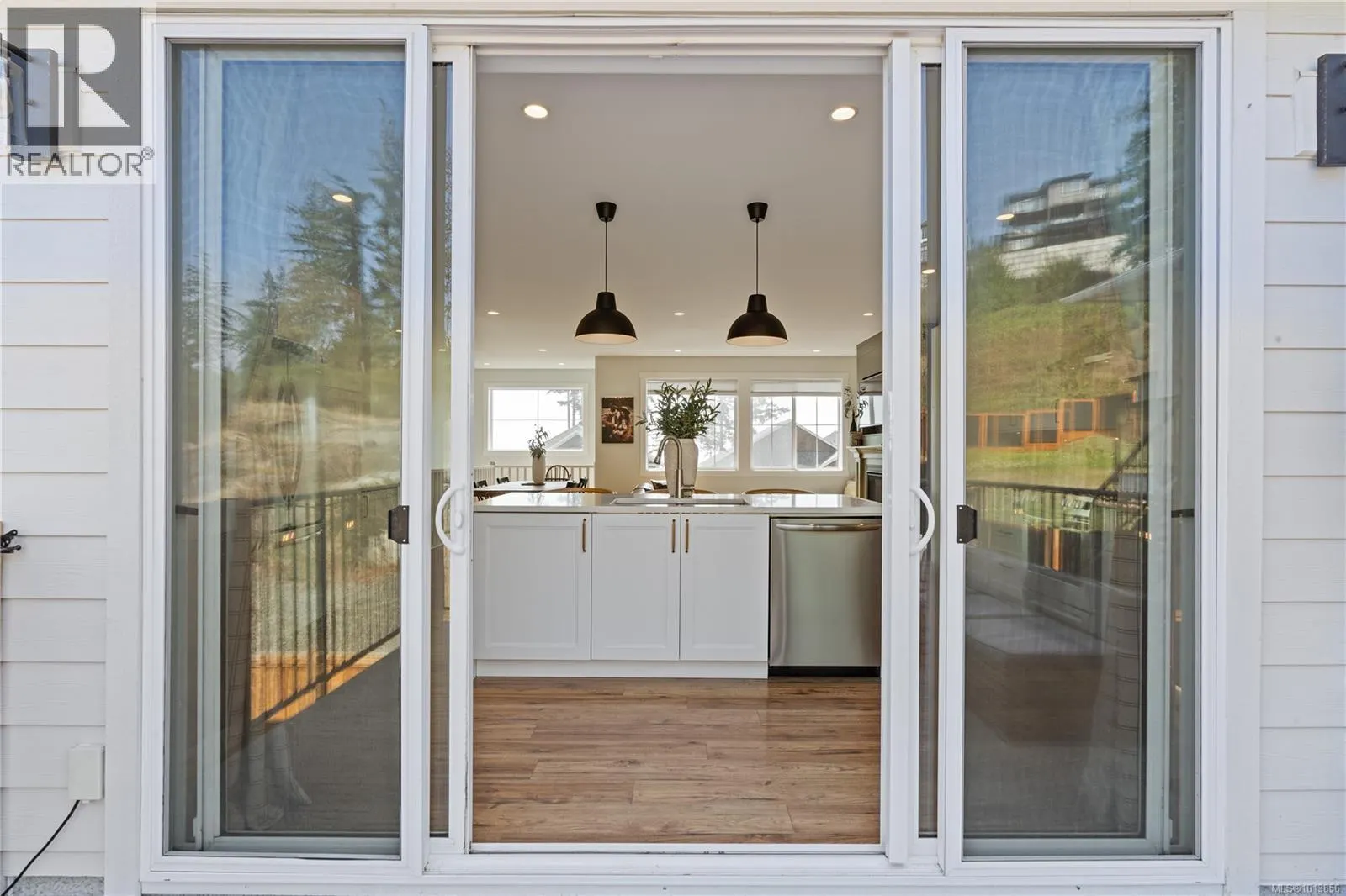 2316 Mountain Heights Dr