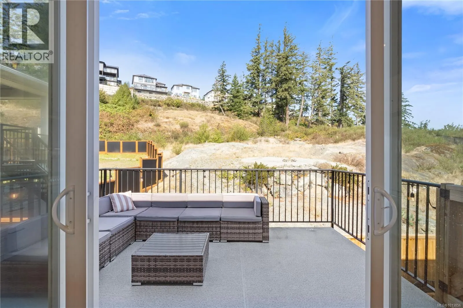 2316 Mountain Heights Dr