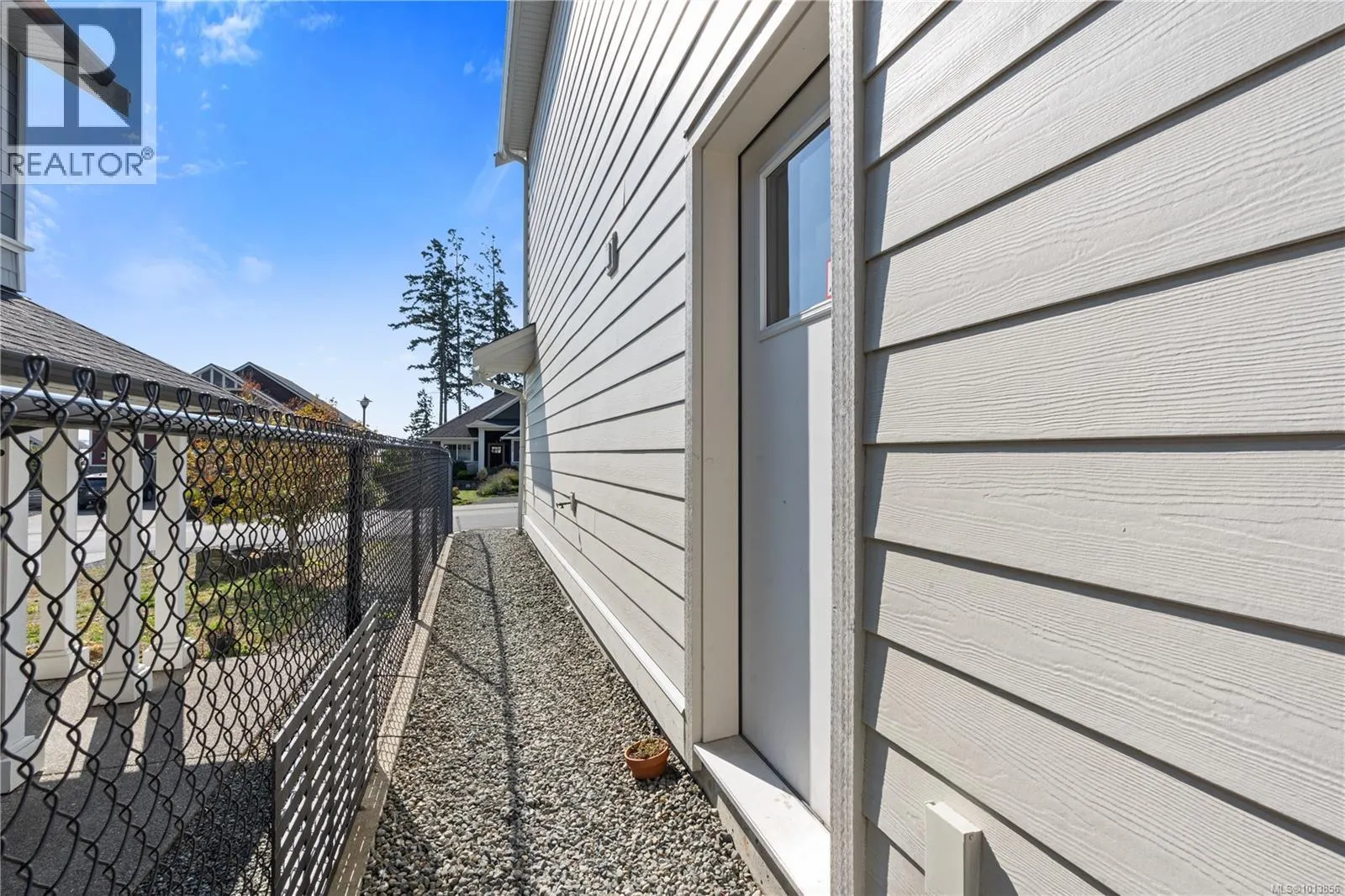 2316 Mountain Heights Dr