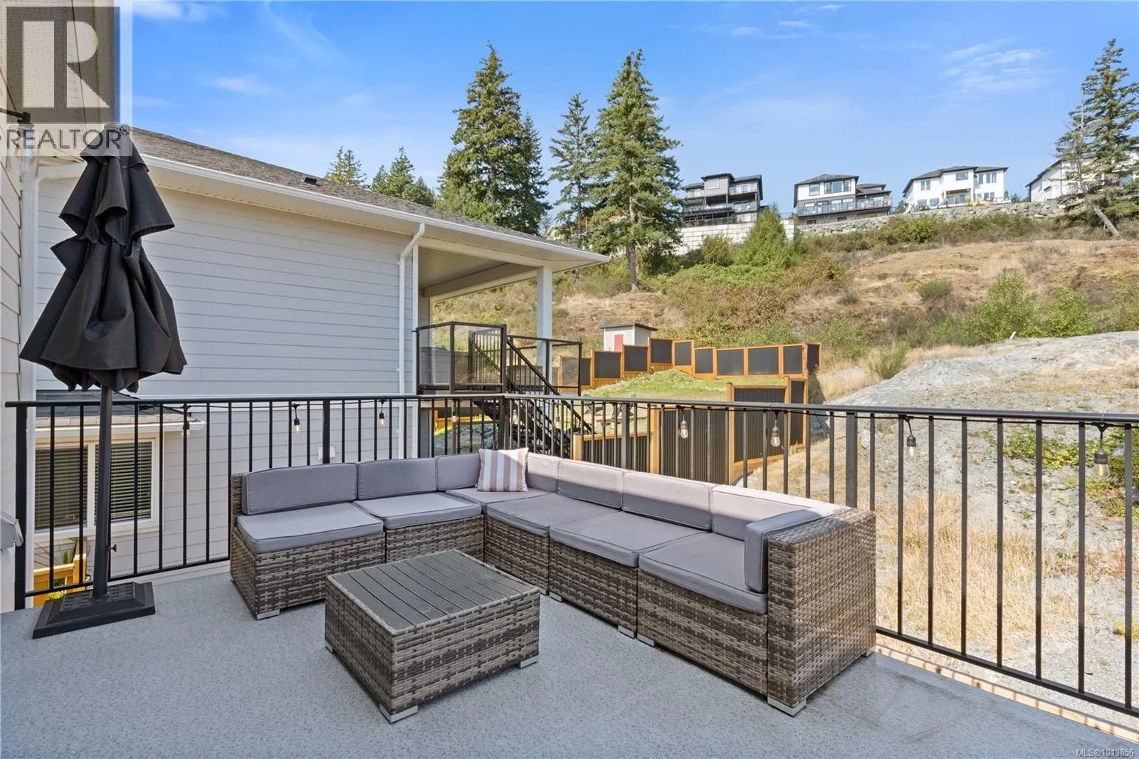 2316 Mountain Heights Dr