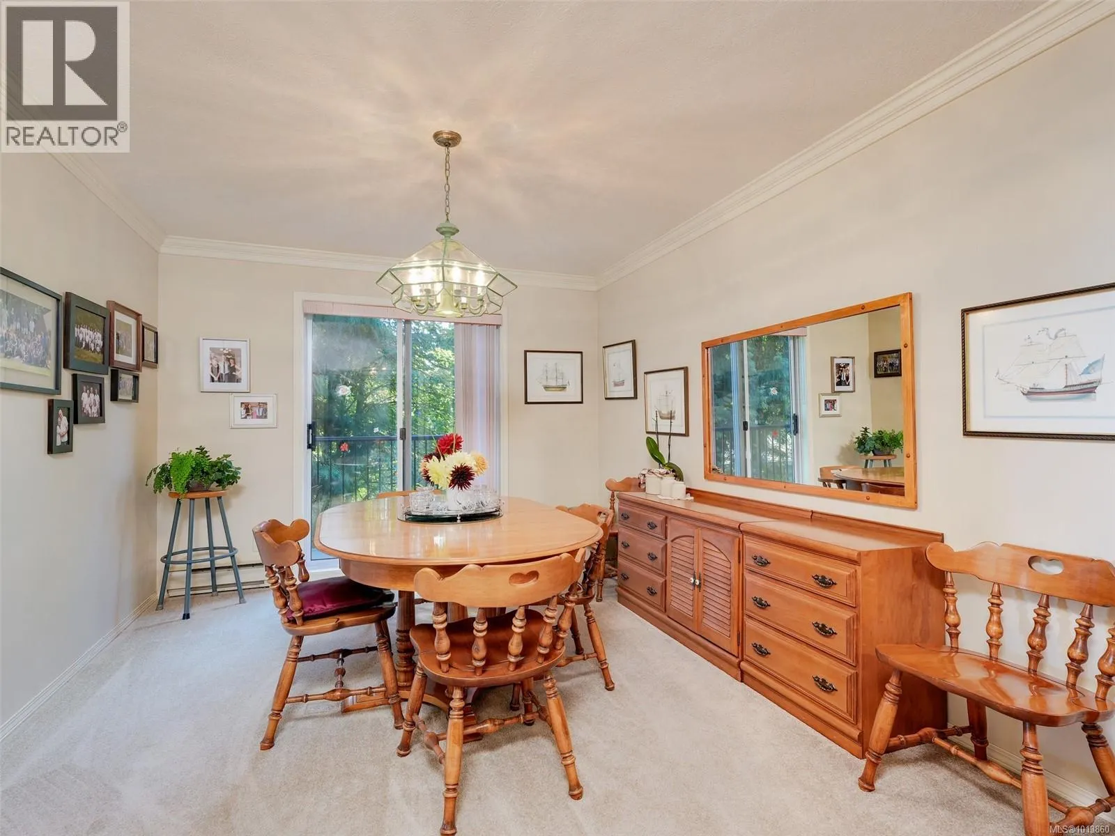 8564 Kingcome Cres