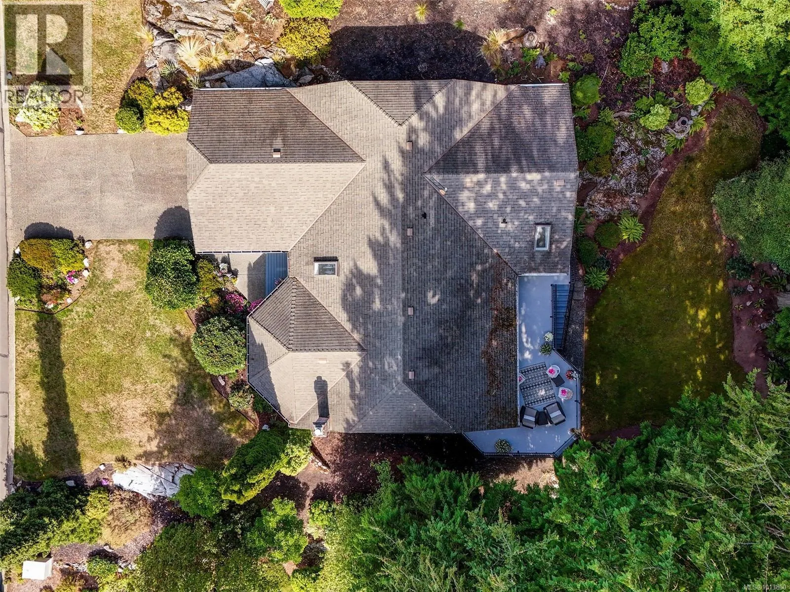 8564 Kingcome Cres