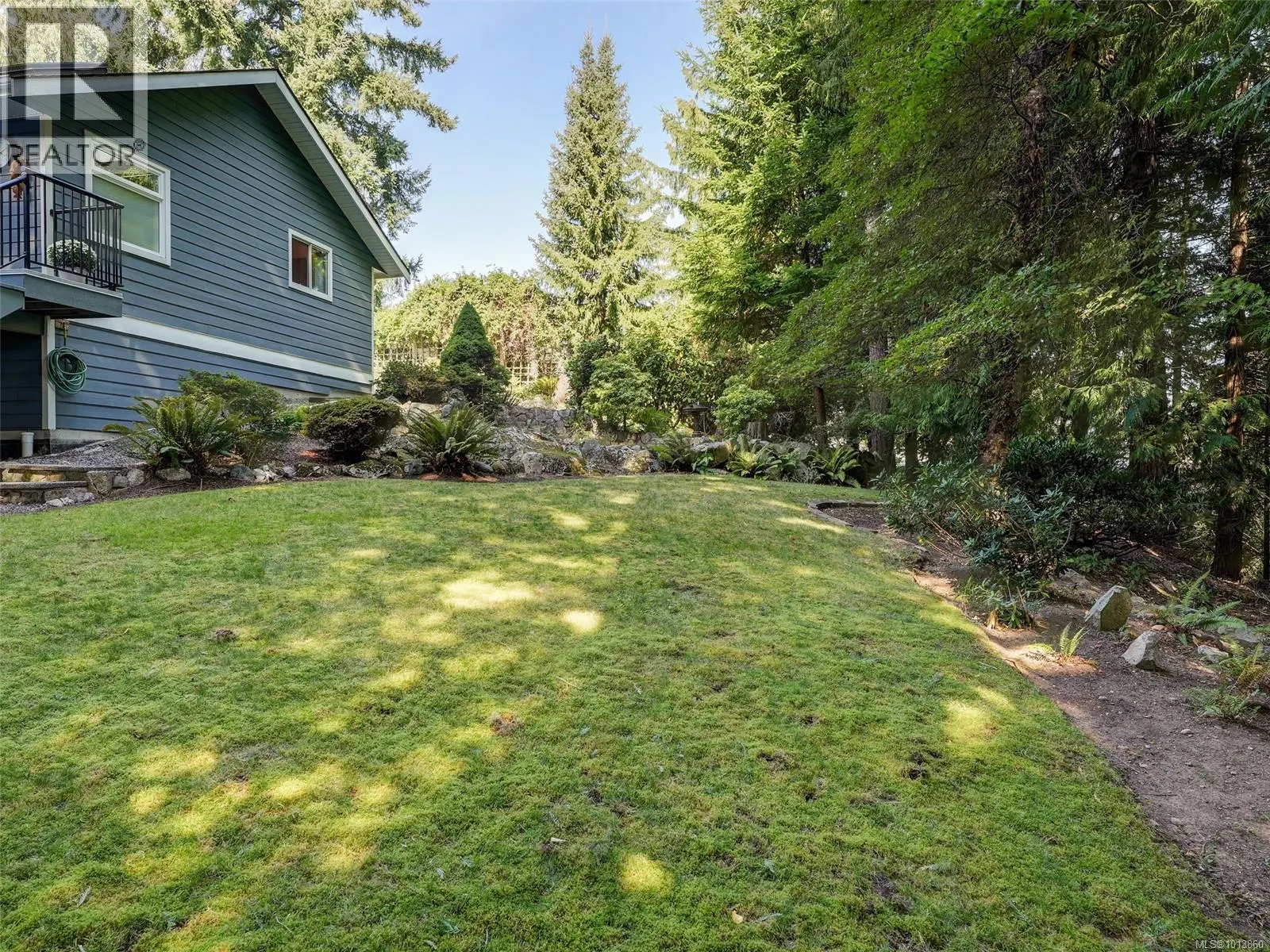 8564 Kingcome Cres